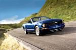 Ford Mustang Convertible 2005 года